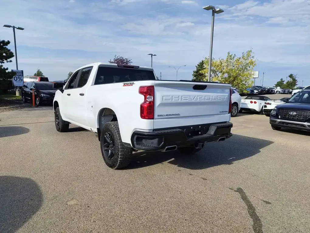Chevrolet Silverado 1500 2025 photo 5
