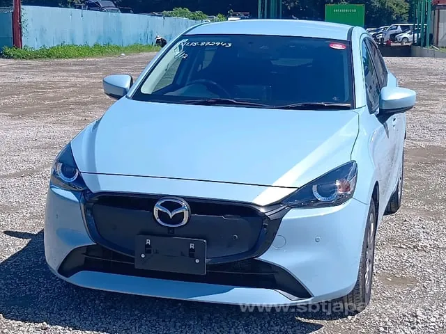 Mazda Mazda2 2025 photo 2
