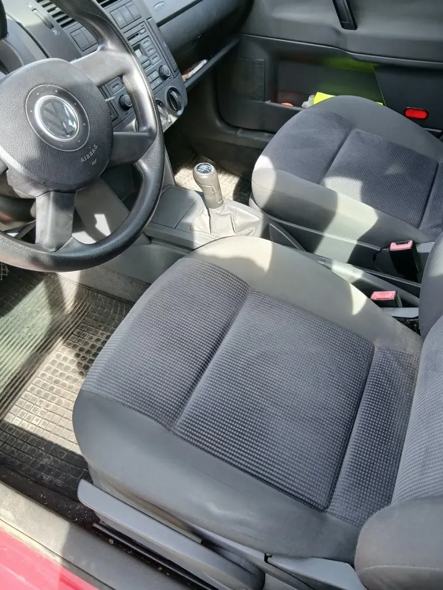 Volkswagen Polo 2005 photo 3