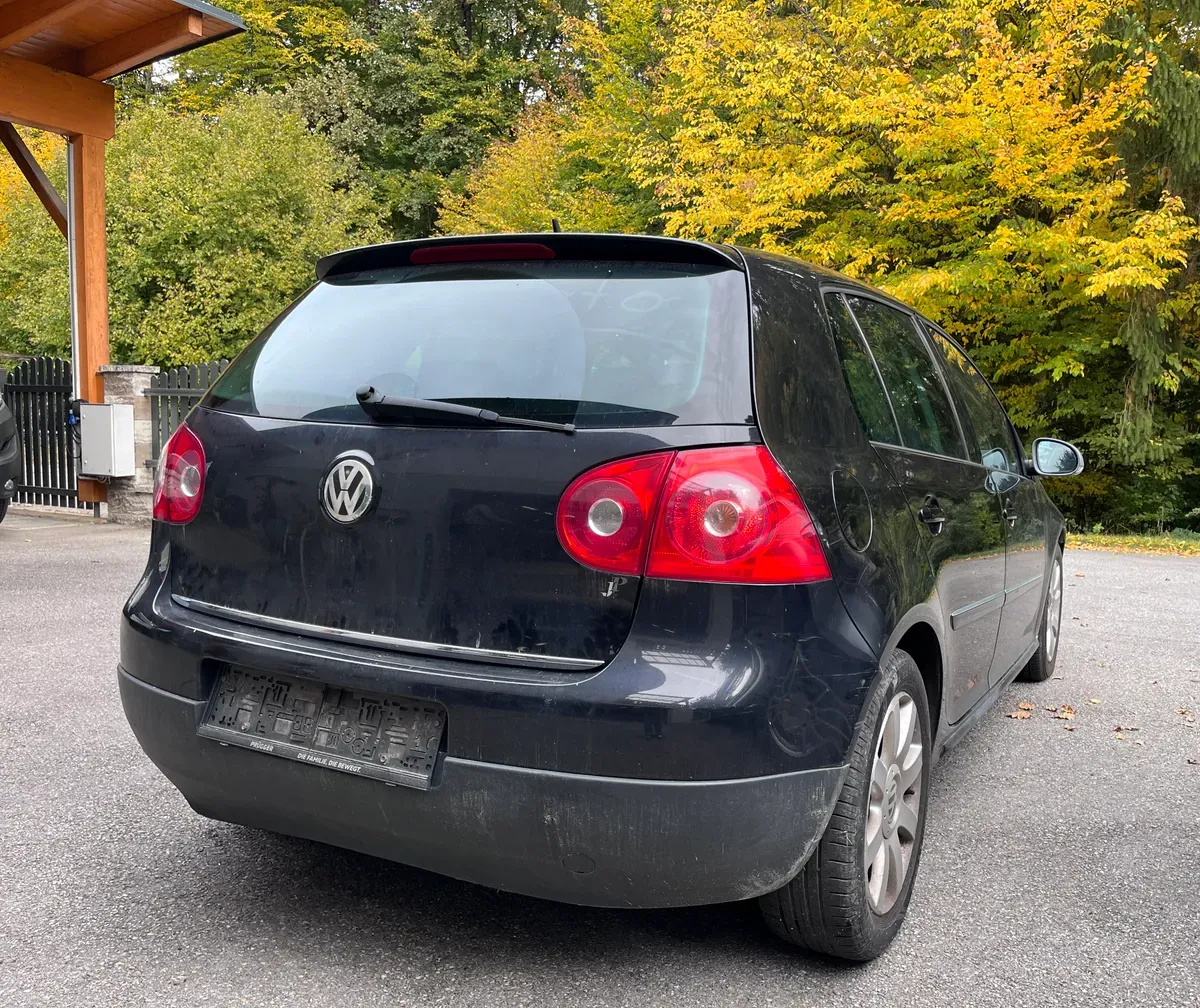 Volkswagen Golf 2005 photo 3