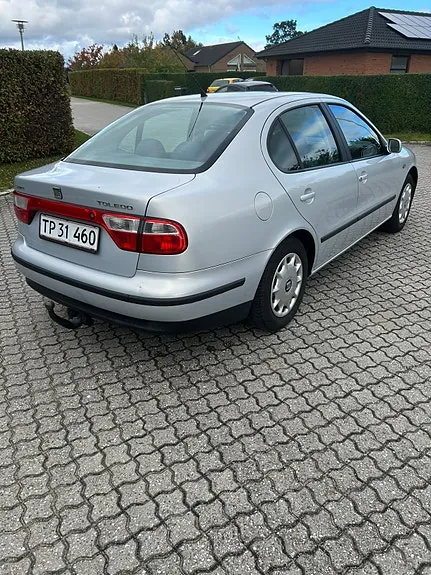 Seat Toledo 1999 photo 3