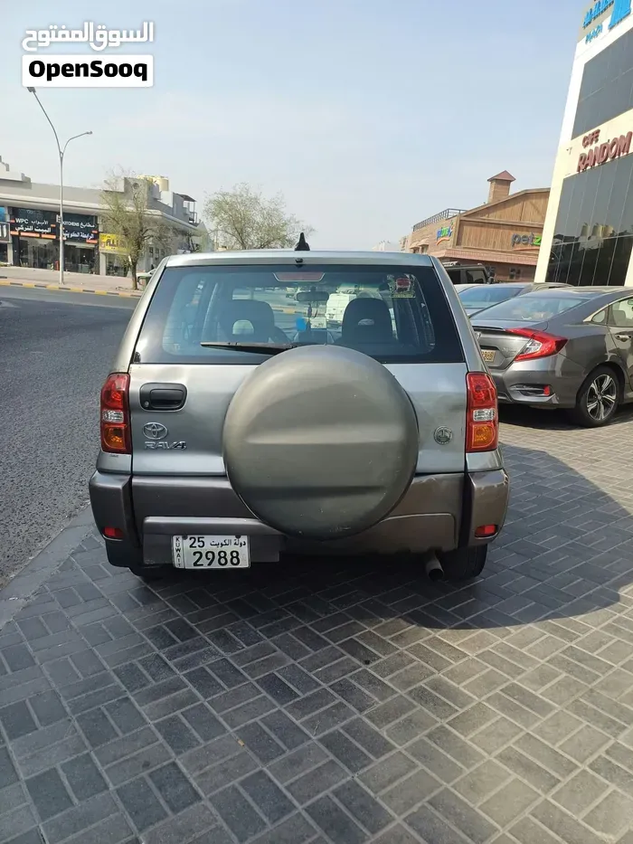 Toyota Rav 4 2004 photo 2