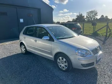 Volkswagen Polo 2008 photo 2