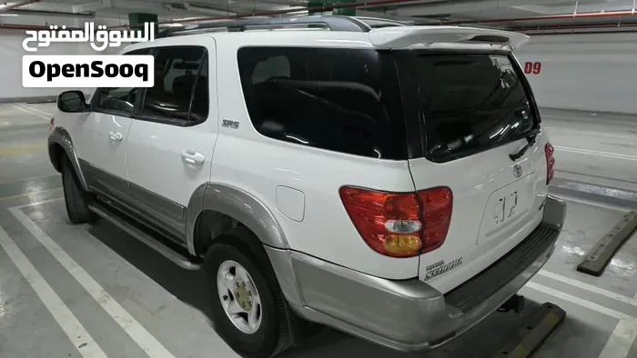 Toyota Sequoia 2002 photo 3