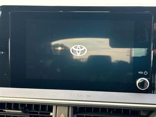 Toyota Prius 2024 photo 3