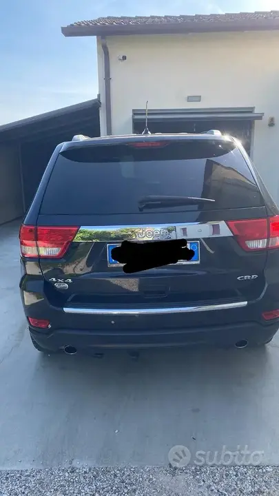 Jeep Grand Cherokee 2012 photo 2