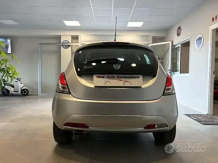 Lancia Ypsilon 2018 photo 4