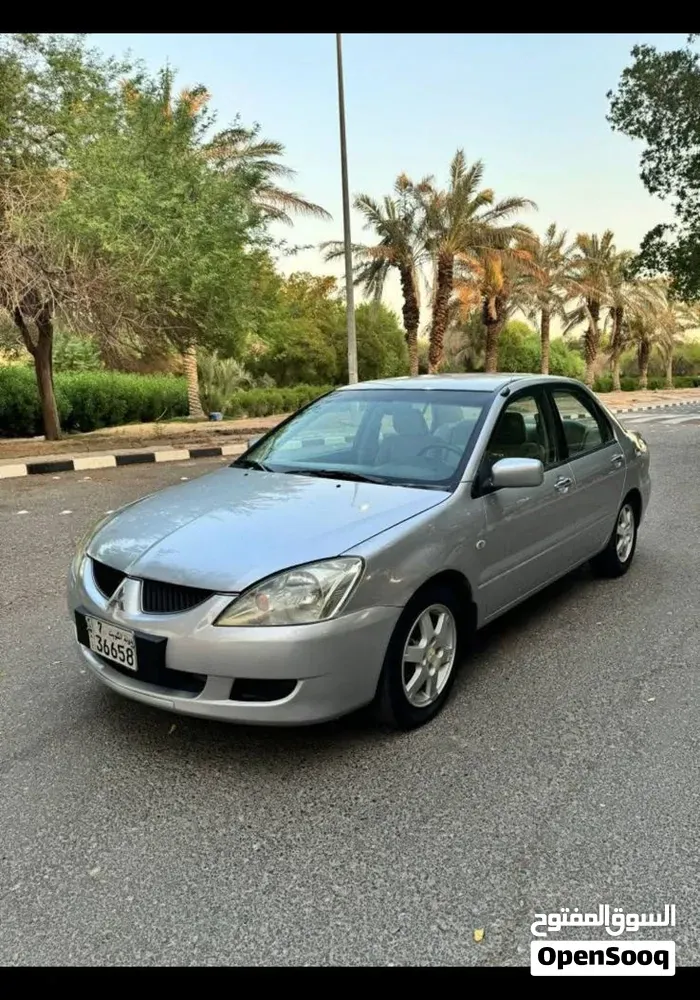 Mitsubishi Lancer 2006 photo 2