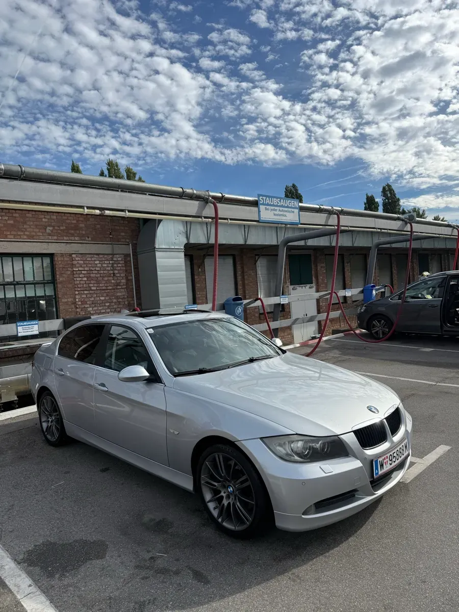 BMW 3 Series 2007 photo 3