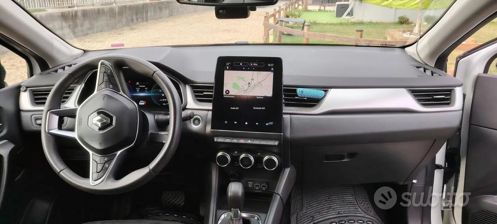 Renault Captur 2023 photo 4