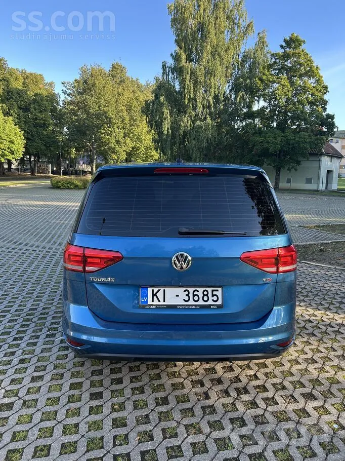 Volkswagen Touran 2016 photo 4