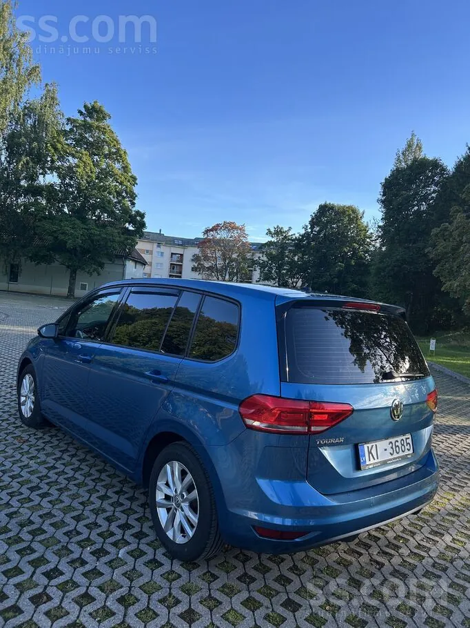 Volkswagen Touran 2016 photo 3