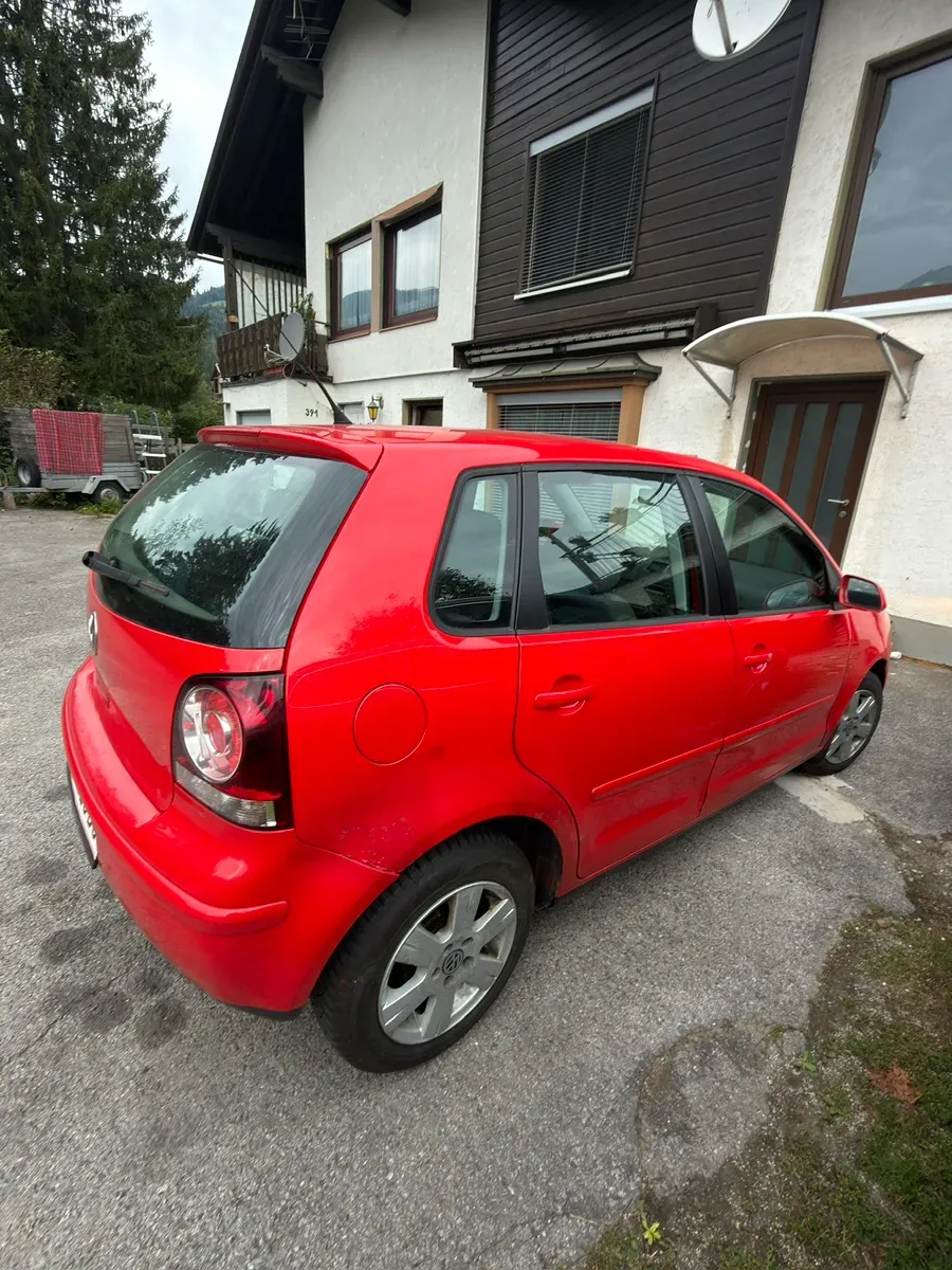 Volkswagen Polo 2007 photo 2