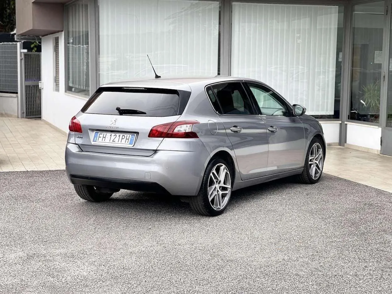 Peugeot 308 2017 photo 5