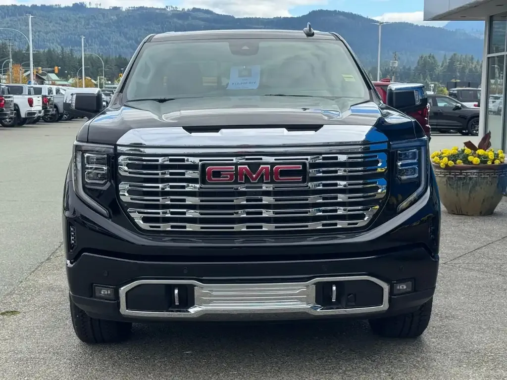 GMC Sierra 1500 2026 photo 2