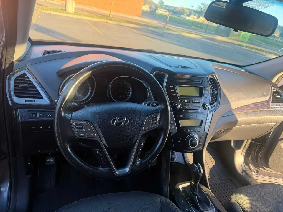 Hyundai Santa Fe 2015 photo 4