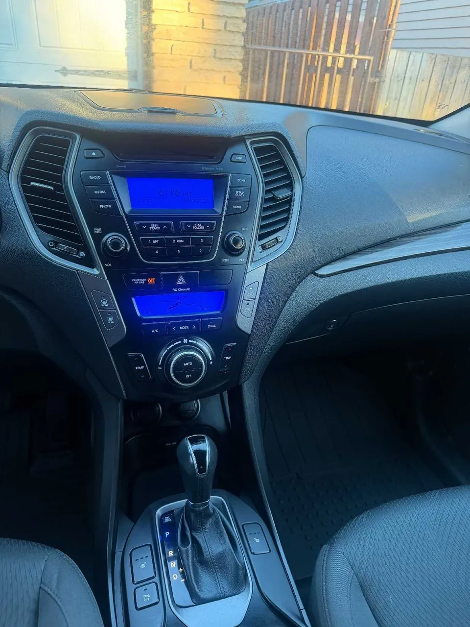 Hyundai Santa Fe 2015 photo 5