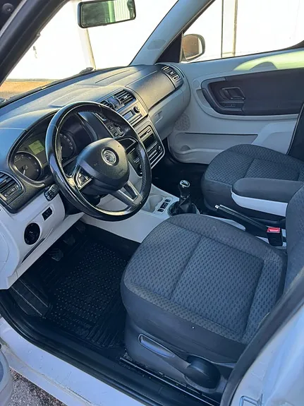 Skoda Roomster 2014 photo 5