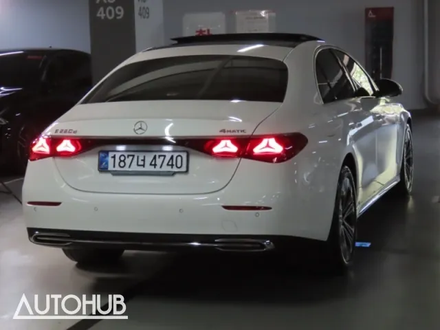 Mercedes-Benz E-Class 2024 photo 3