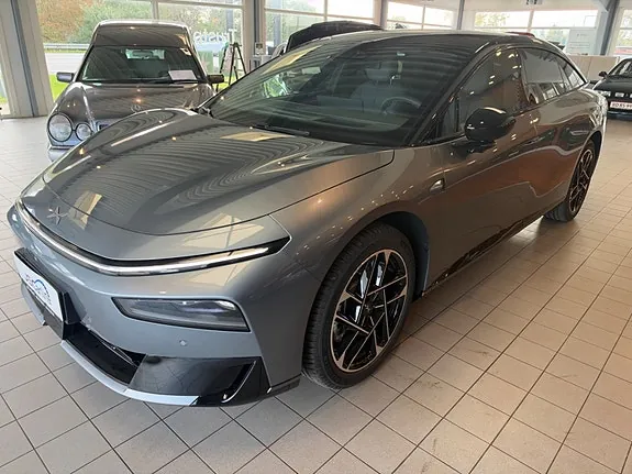 Xpeng P7