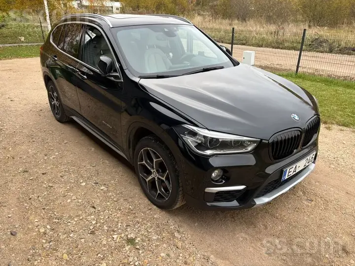 BMW X1