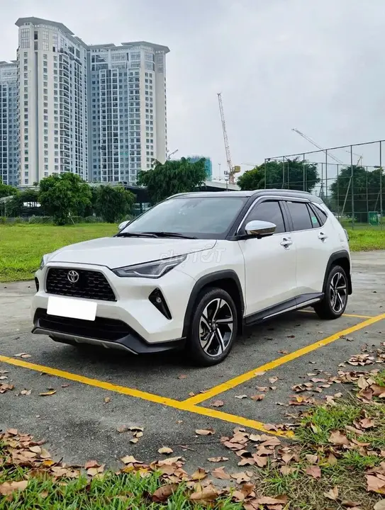 Toyota Yaris Cross 2024 photo 2