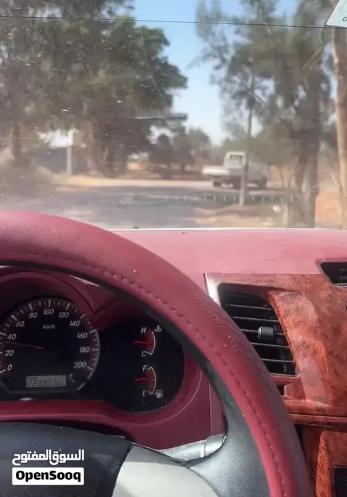 Toyota Hilux 2013 photo 4