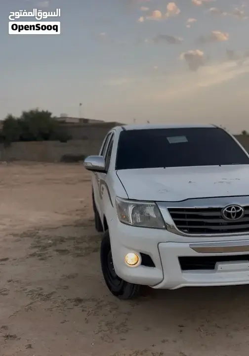 Toyota Hilux 2013 photo 3