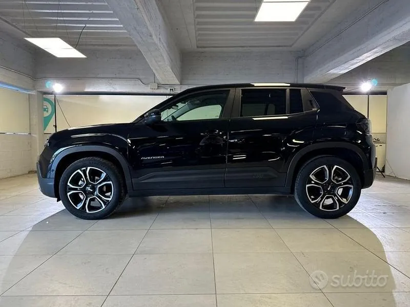 Jeep Avenger 2023 photo 2