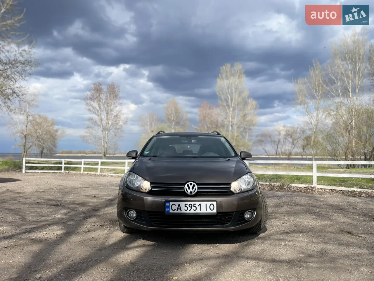 Volkswagen Golf 2012 photo 2