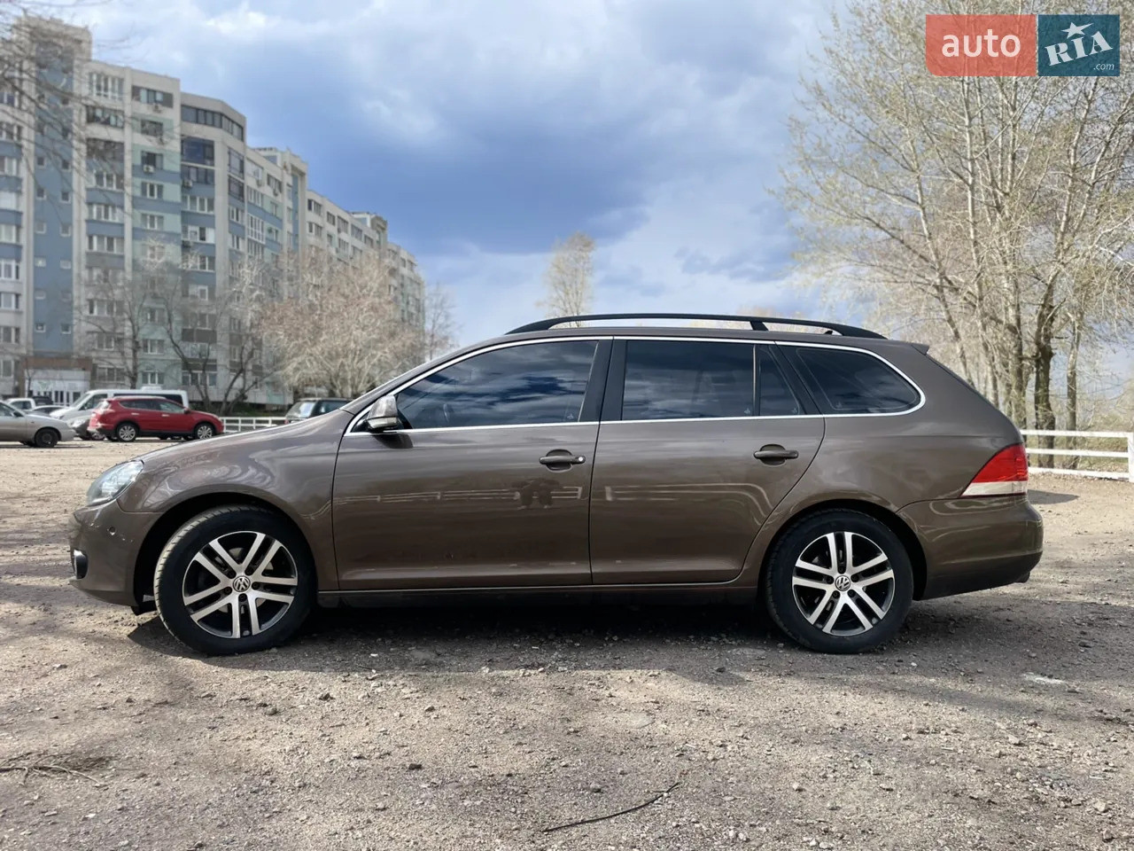 Volkswagen Golf 2012 photo 3