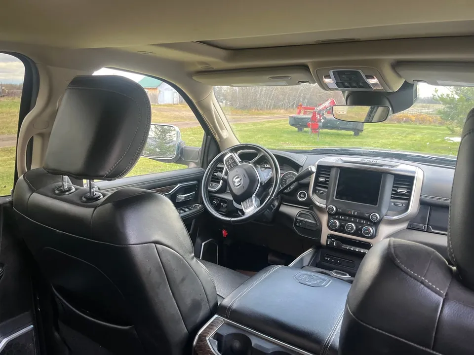 Ram 3500 Laramie 2019 photo 5