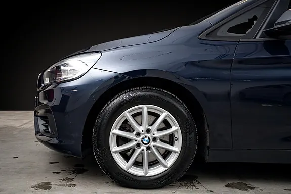 BMW 220D 2015 photo 4
