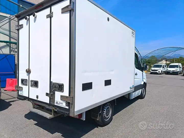 Mercedes-Benz Sprinter 2017 photo 3