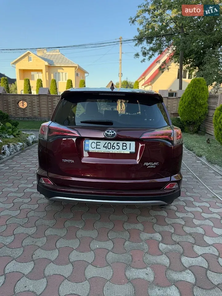 Toyota Rav4 2017 photo 5