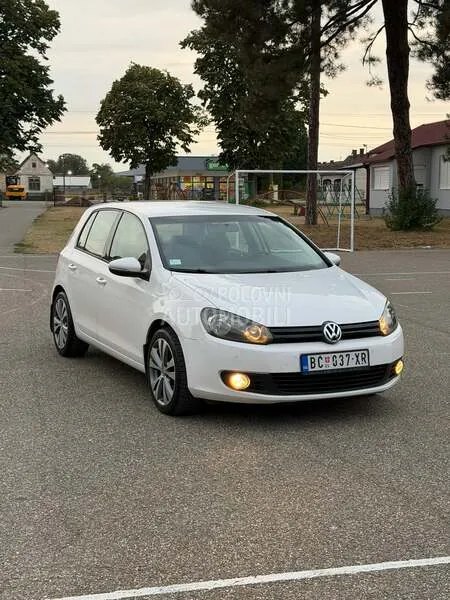 Volkswagen Golf 2009 photo 2