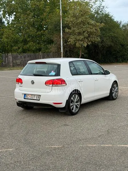 Volkswagen Golf 2009 photo 5