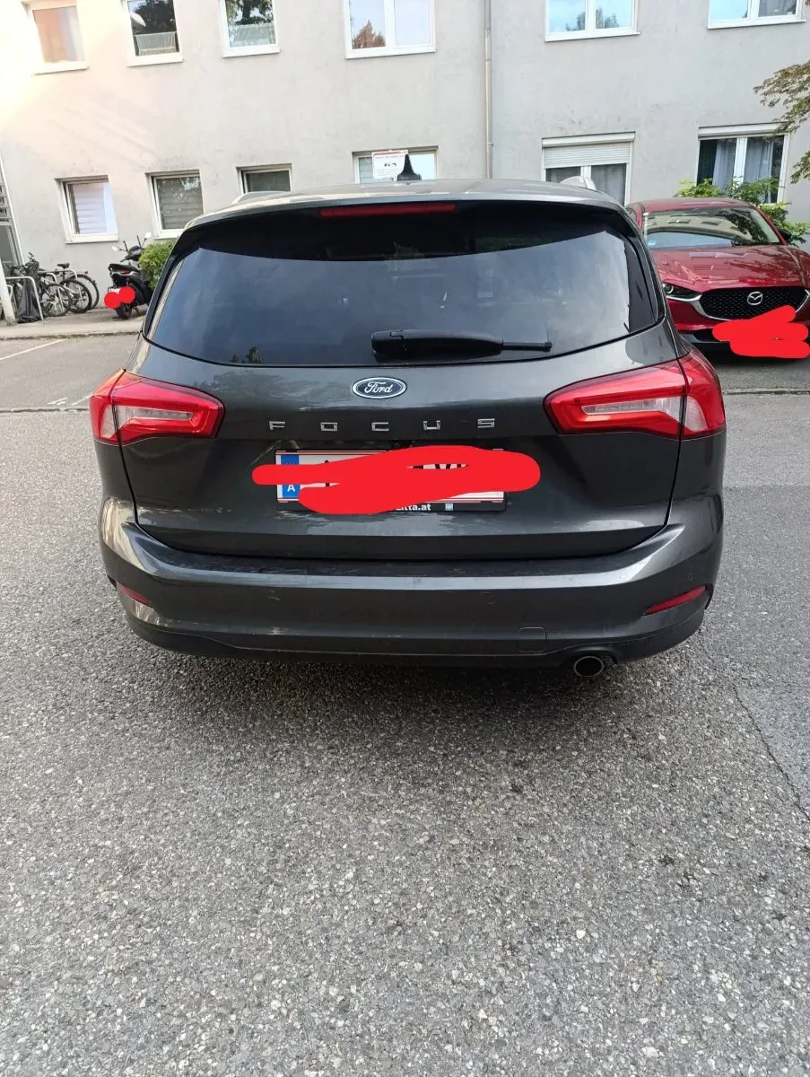Ford Focus 2020 photo 2