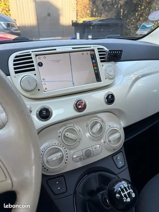 Fiat 500 2011 photo 2