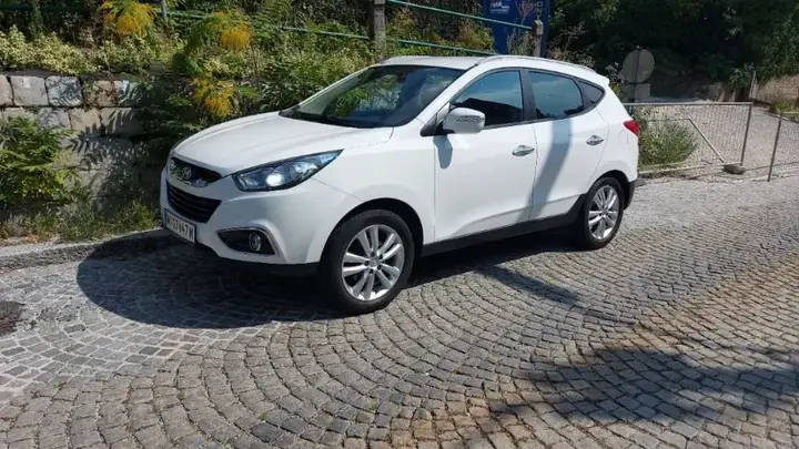 Hyundai Ix35 2012 photo 3