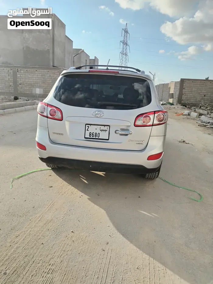 Hyundai Santa Fe 2012 photo 4