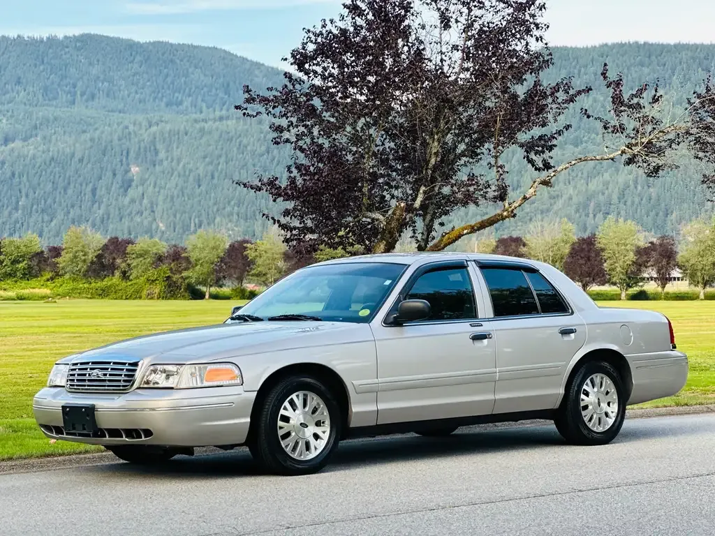 Ford Crown Victoria