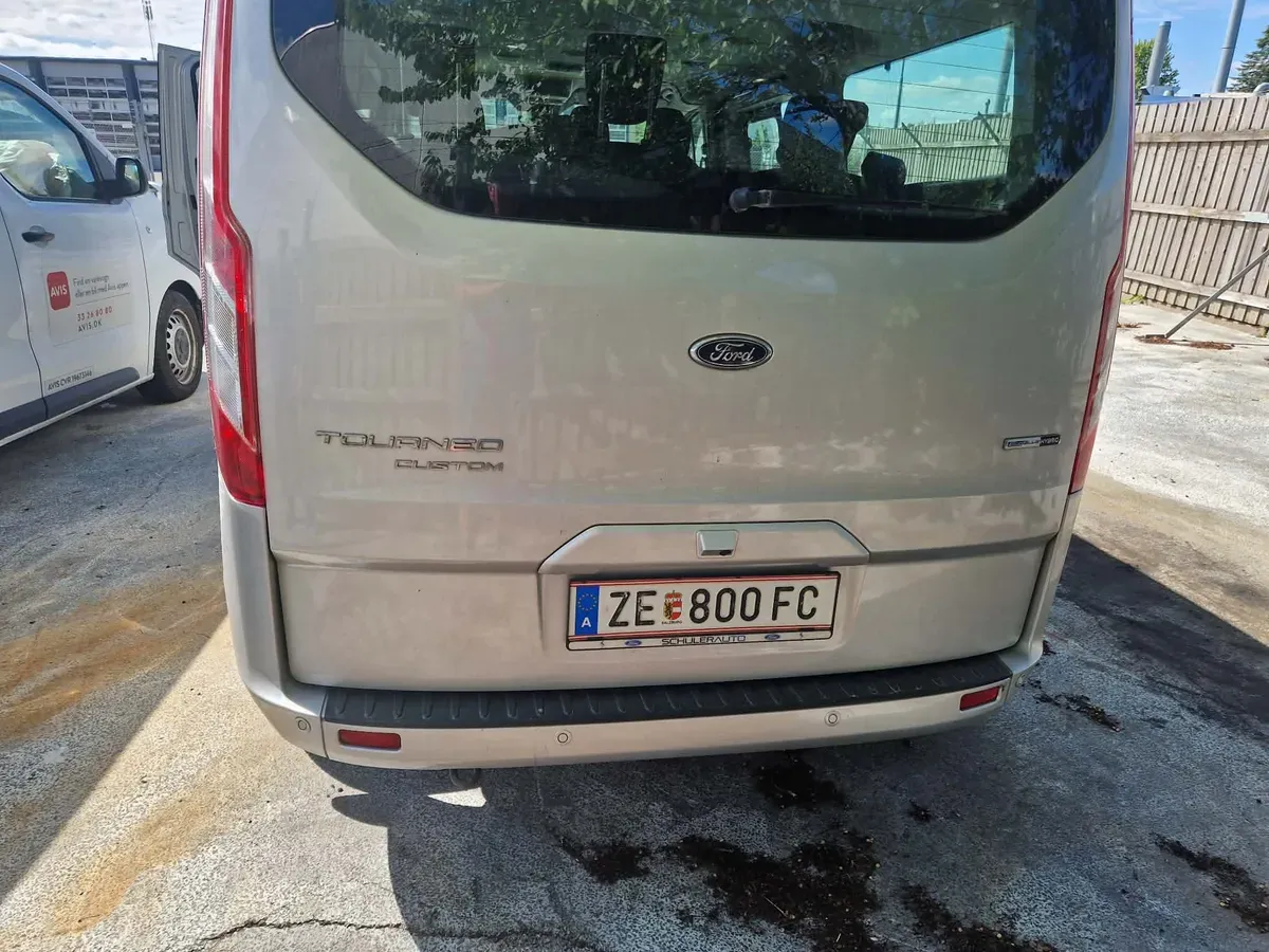 Ford Tourneo Custom 2022 photo 3