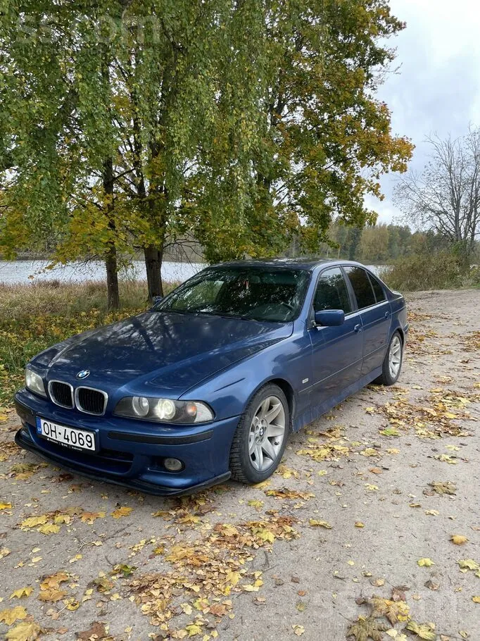 BMW 530