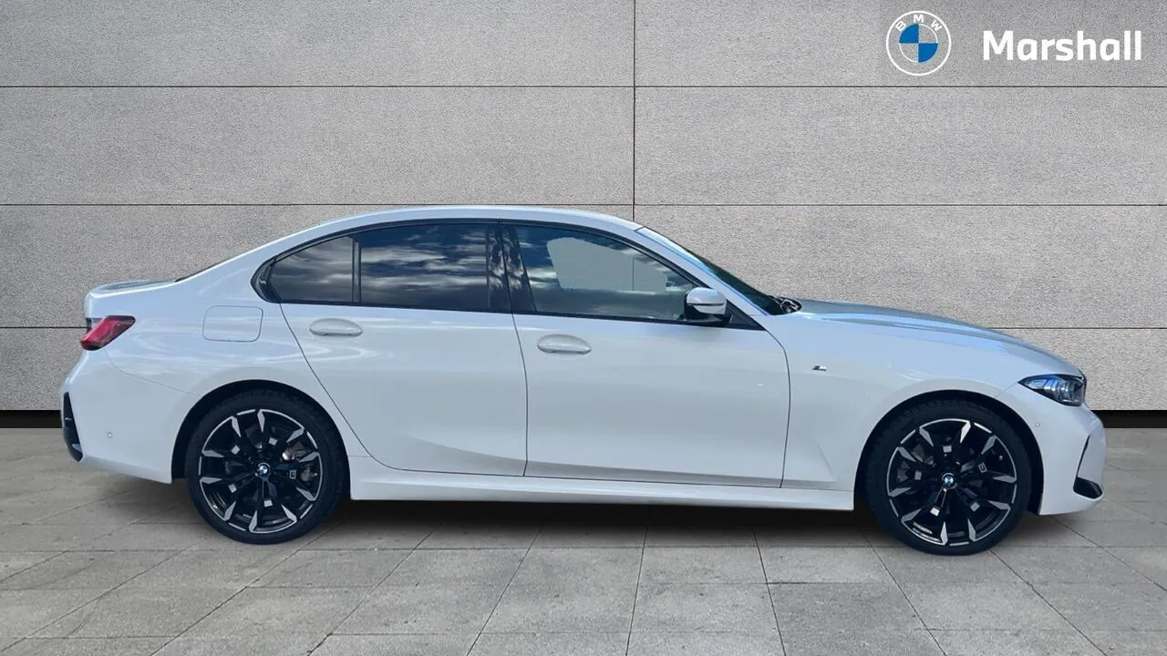 BMW 3 Series 2026 photo 3