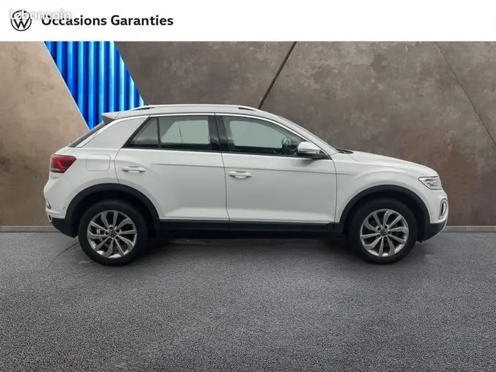 Volkswagen T-Roc 2023 photo 5