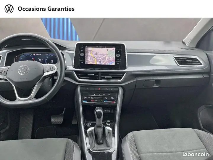 Volkswagen T-Roc 2023 photo 3