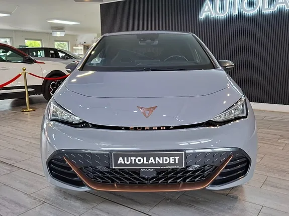 Cupra Born 2023 photo 2