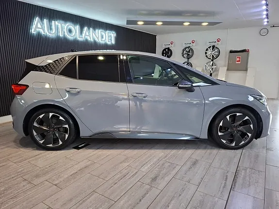 Cupra Born 2023 photo 4