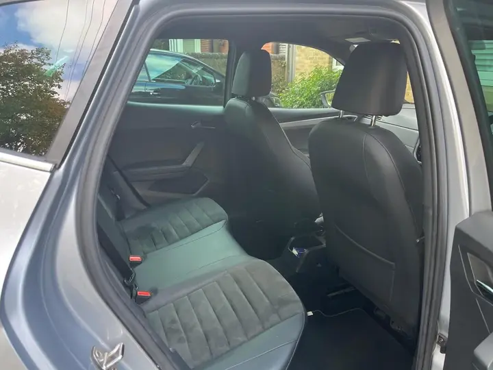 Seat Arona 2020 photo 4